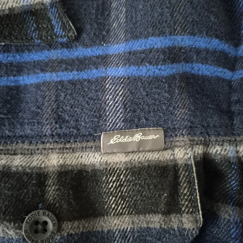 Eddie‎ Bauer Shirt Mens XL Blue Plaid Mountain OPS Classic Fit Long Sleeve